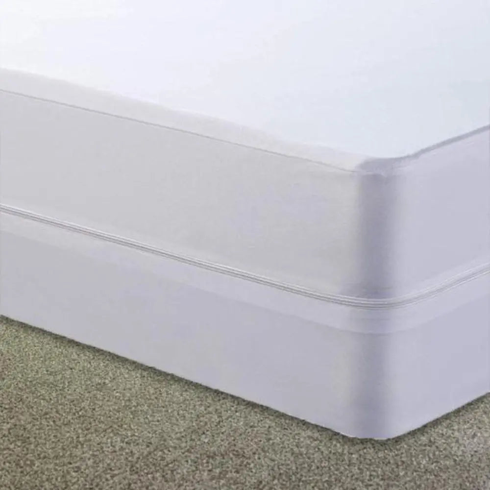 Comprehensive Protection Box Spring Mattress Encasement Cover - Premium Mattress Protectors from HYC Design Anti-bacterial king-size mattress protector with fundamental waterproof protection, crafted for stylish and sustainable hotel chain bedding