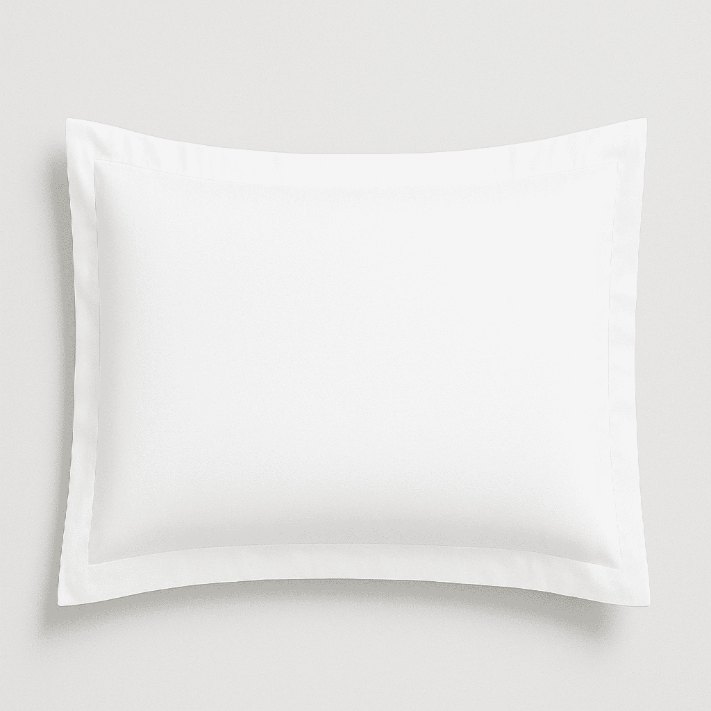 White pillowcase in microfiber, perfect for hotels and hospitality use.