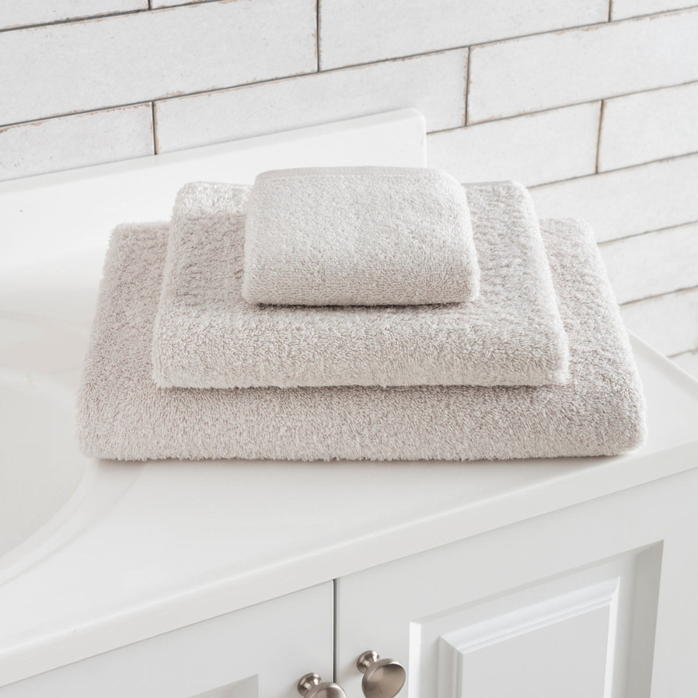 The Best Bath Accessories That You Need For Your Home Right Now