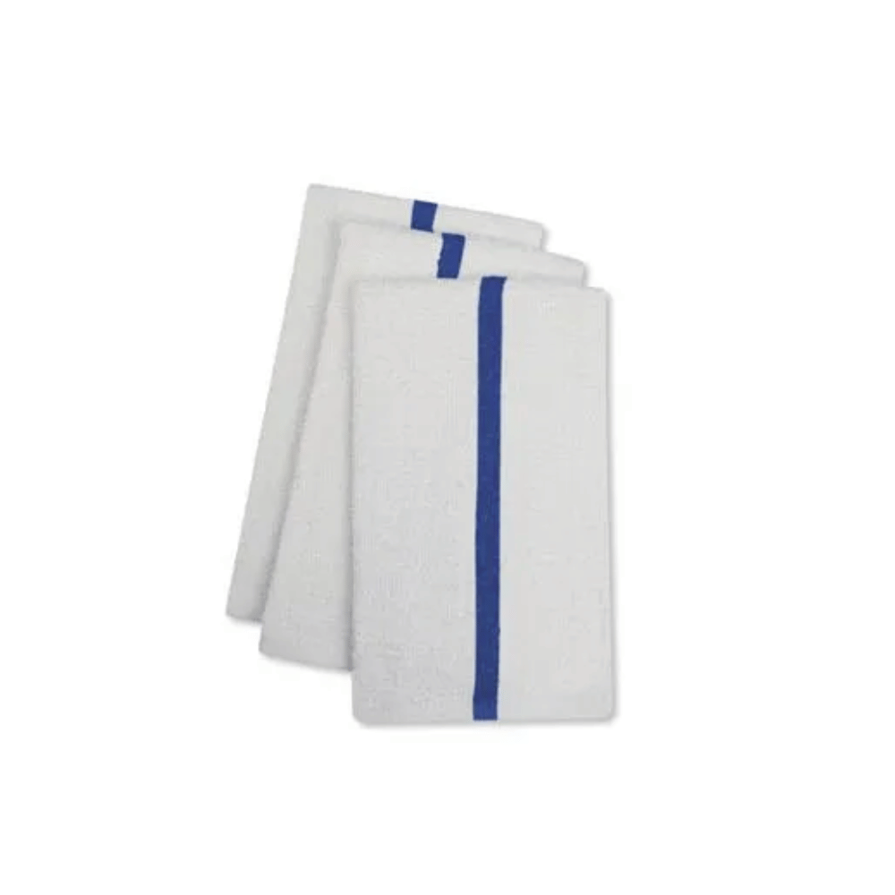 Absorbent white pool towels for hotels - Basic hotel pool towels for indoor & outdoor use.