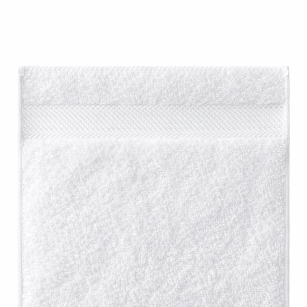 Soft cotton hand towels with a smooth, absorbent texture designed for comfortable, everyday drying
