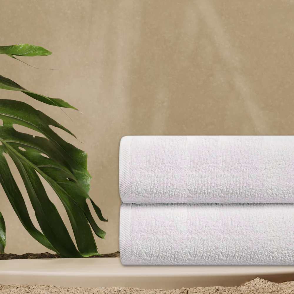 100% cotton towels bulk - Ultra Premium Bath Towel / Pool Towel - (Closer view)