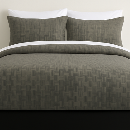 High quality duvet perfect for hotel or Airbnb bedding.