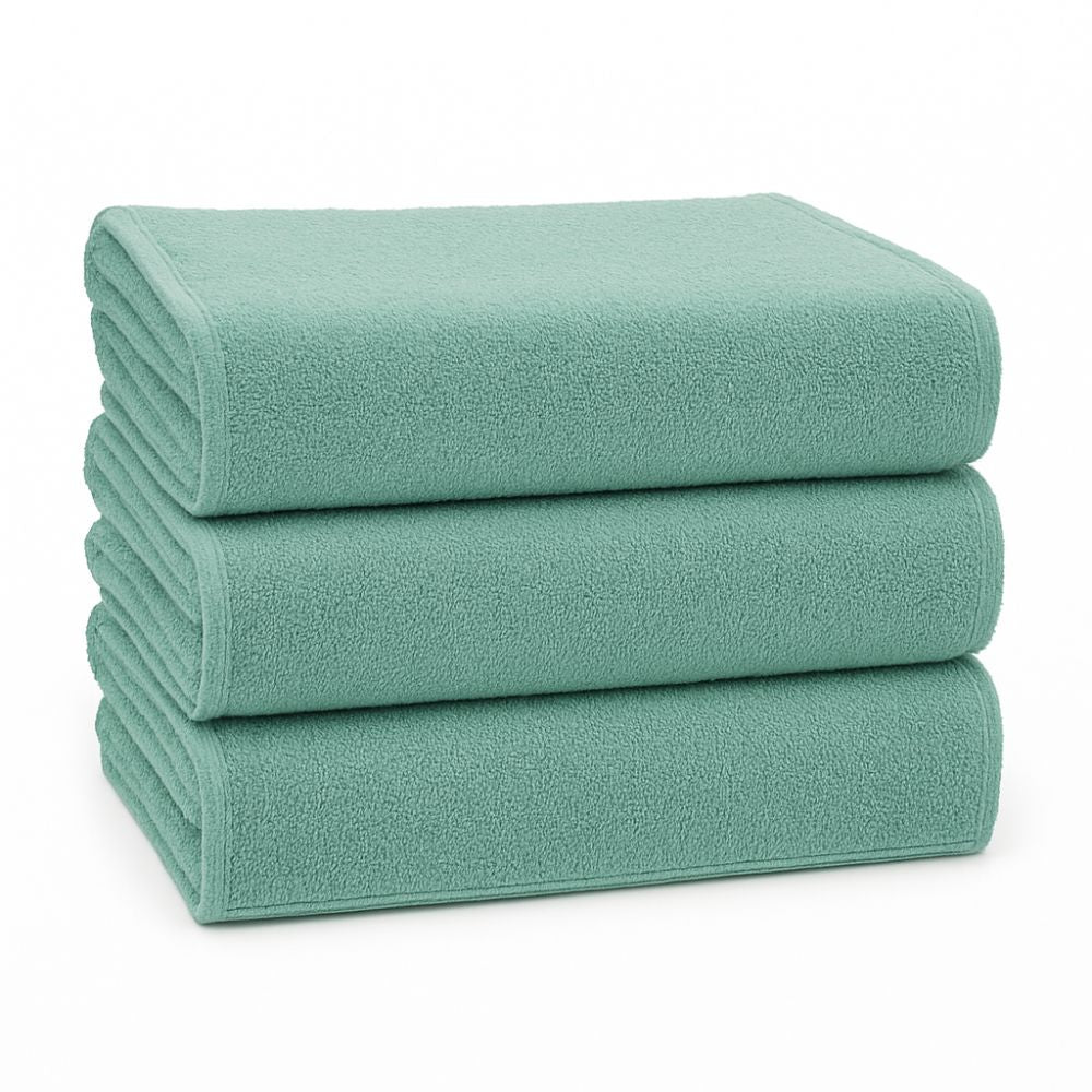 soft, absorbent and durable towel designed for hotels, spas, vacation rentals and home use, providing comfort for everyday use 