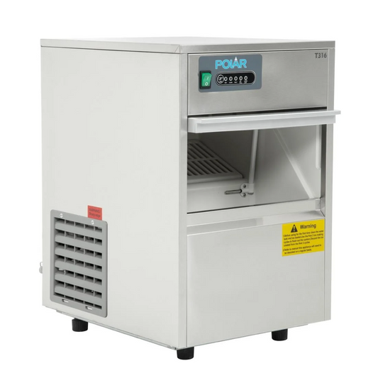 Hotel ice maker with large capacity