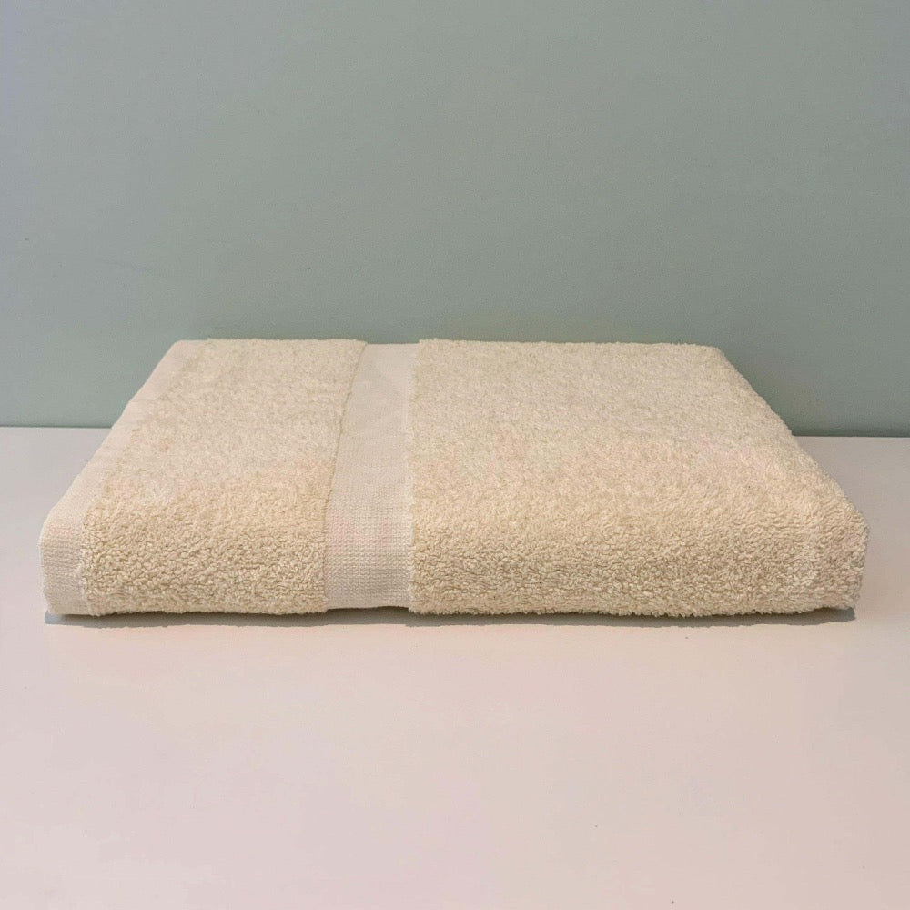 Colored Spa & Hotel Bath Towel - front
