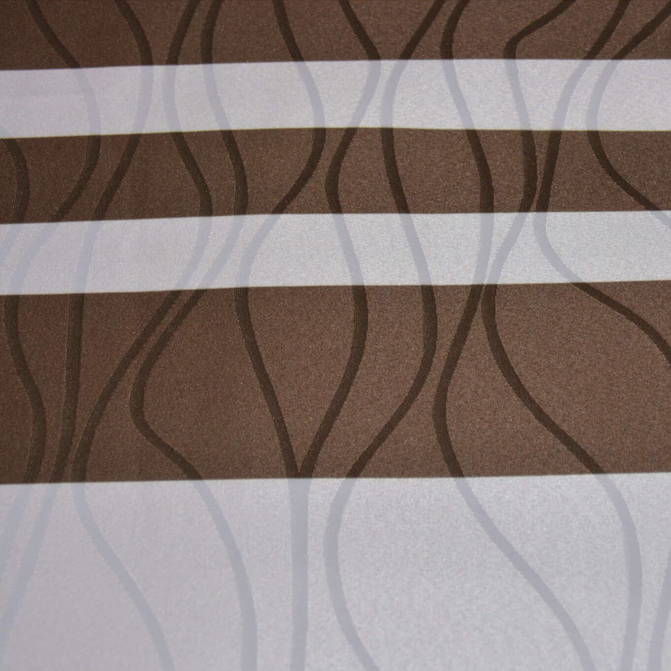 Wave with Integrated Brown Decorative Top Sheet