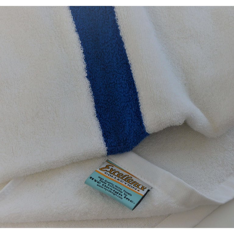 Luxurious Pool Towel (24x46")